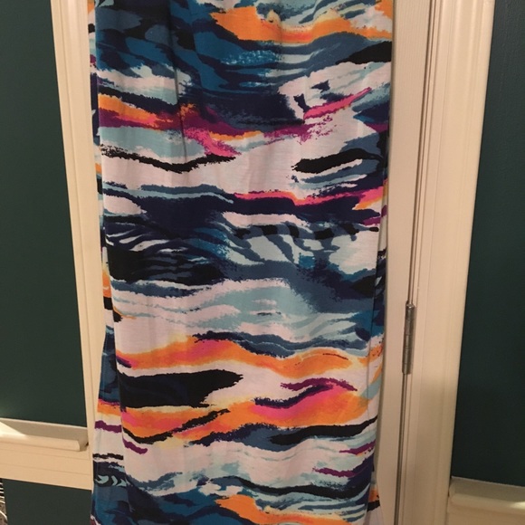Attention Strapless Maxi Dress - Picture 2 of 5